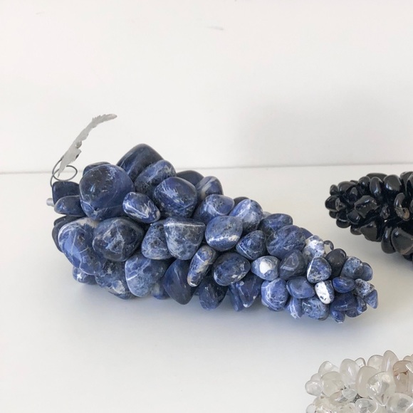 Vintage Blue Stone Grapes - Picture 2 of 3